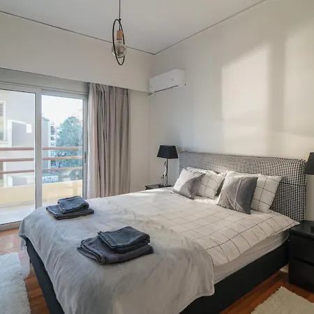 Sea Front Luxury Apartment Patras Buitenkant foto