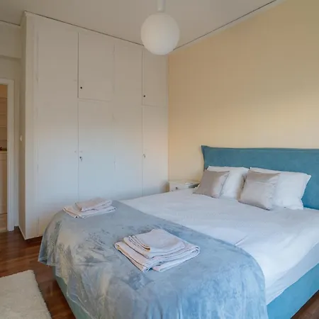 Sea Front Luxury Apartment Patras Buitenkant foto