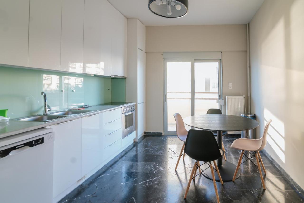 Sea Front Luxury Apartment *